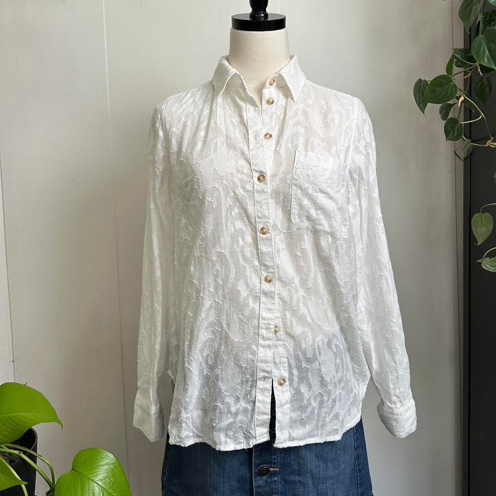 Maeve Anthropologie White Paisley Textured Sheer Button Up Shirt Womens Size 6